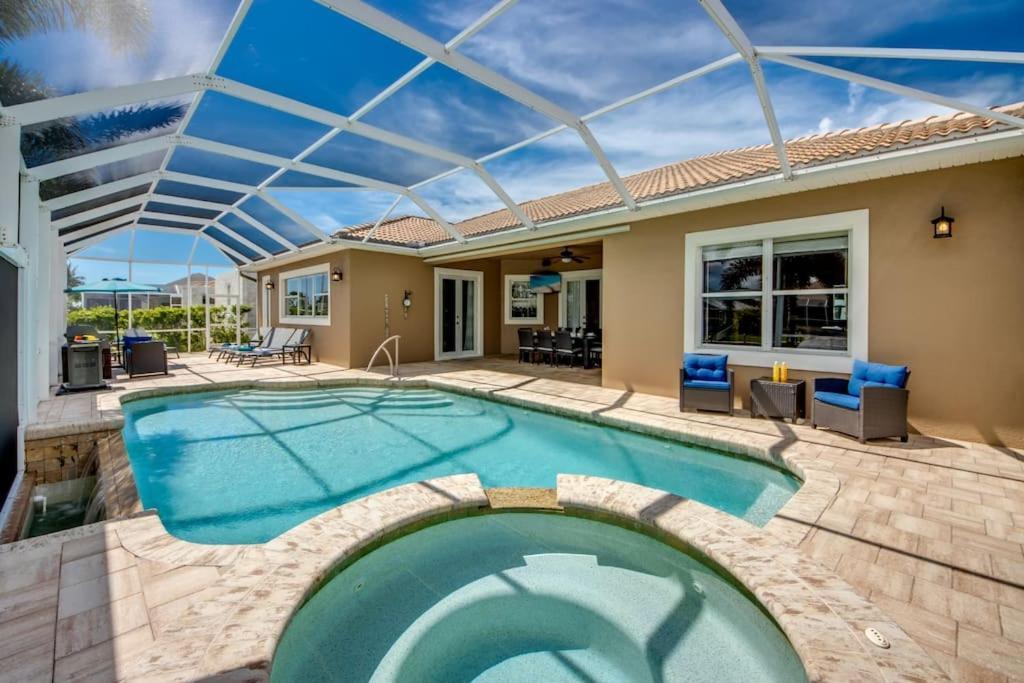 Villa Martinique By Coralvilla Cape Coral Eksteriør billede