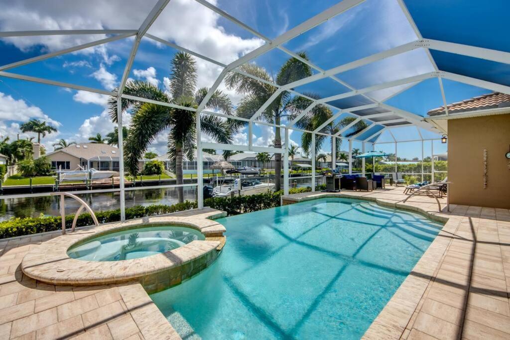 Villa Martinique By Coralvilla Cape Coral Eksteriør billede